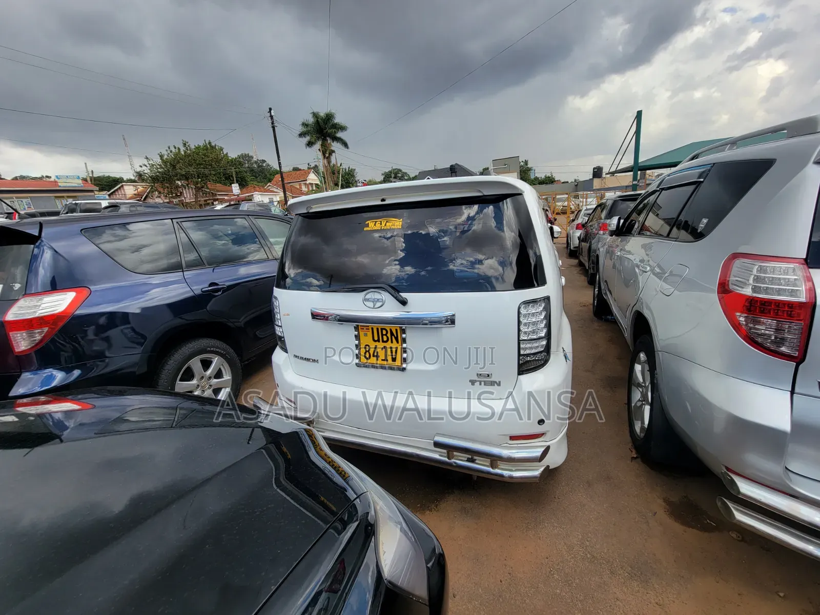 Toyota Corolla Rumion 2009 White