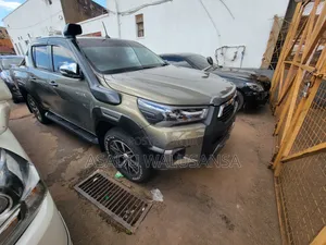 Toyota Hilux 2016 Green