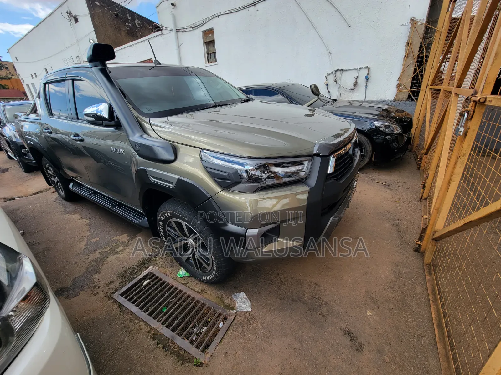 Toyota Hilux 2016 Green
