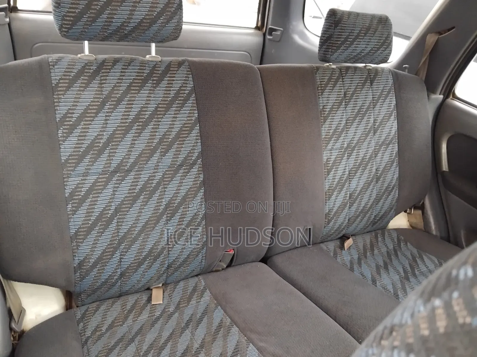 Toyota Hilux Surf 2003 White