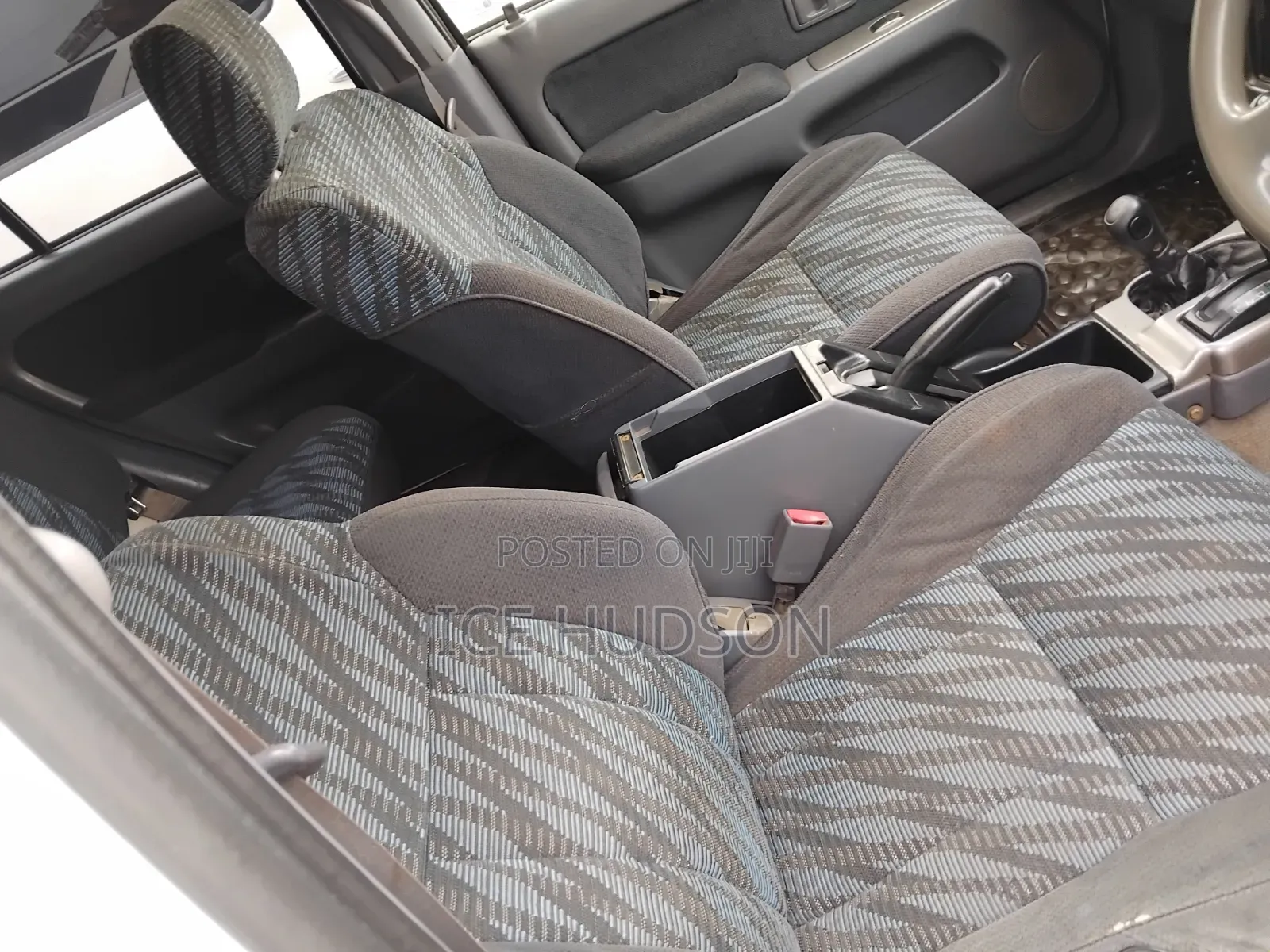 Toyota Hilux Surf 2003 White