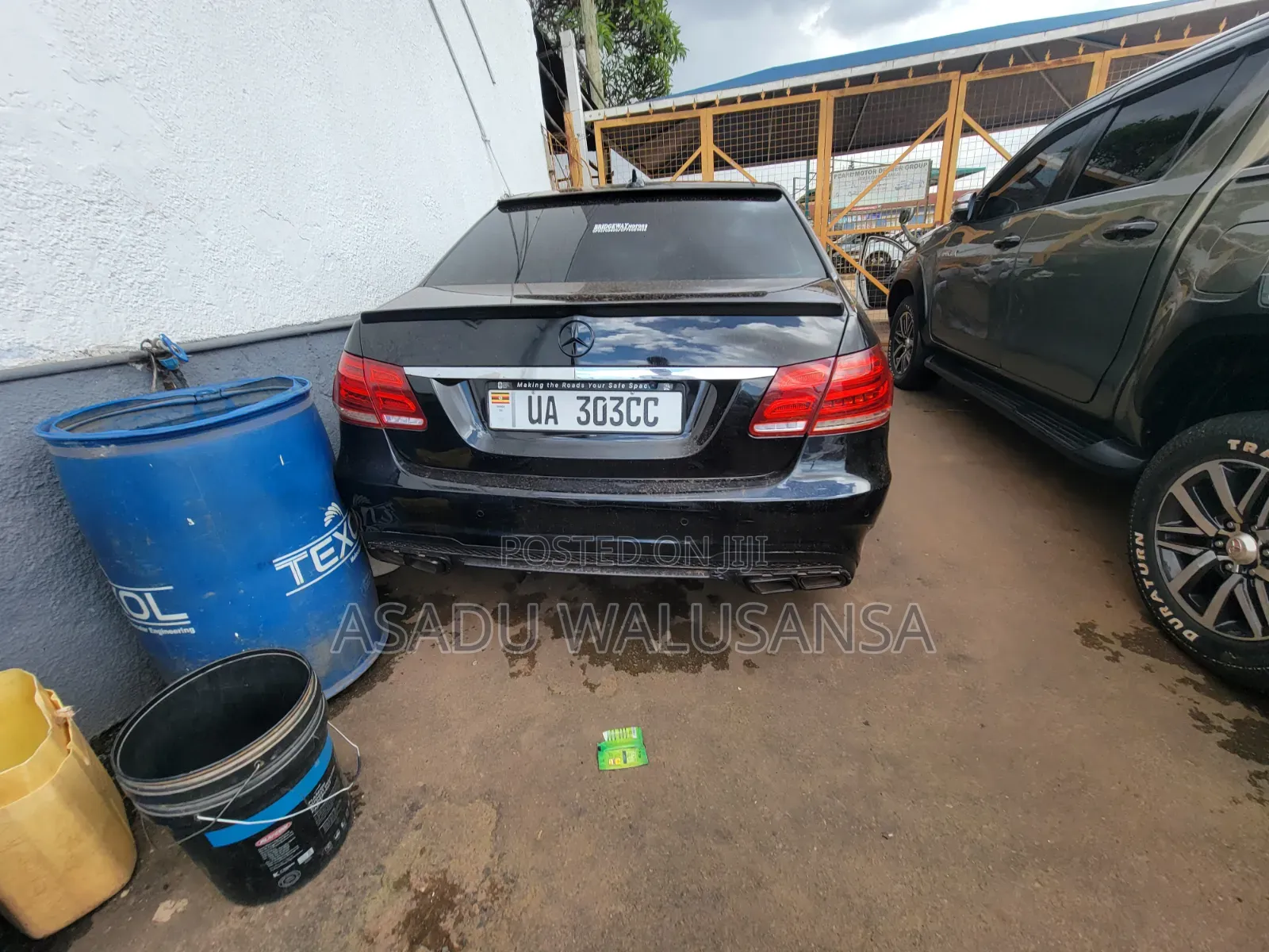Mercedes-Benz E300 2015 Black