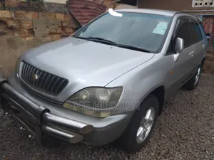 Toyota Harrier 1999 Silver