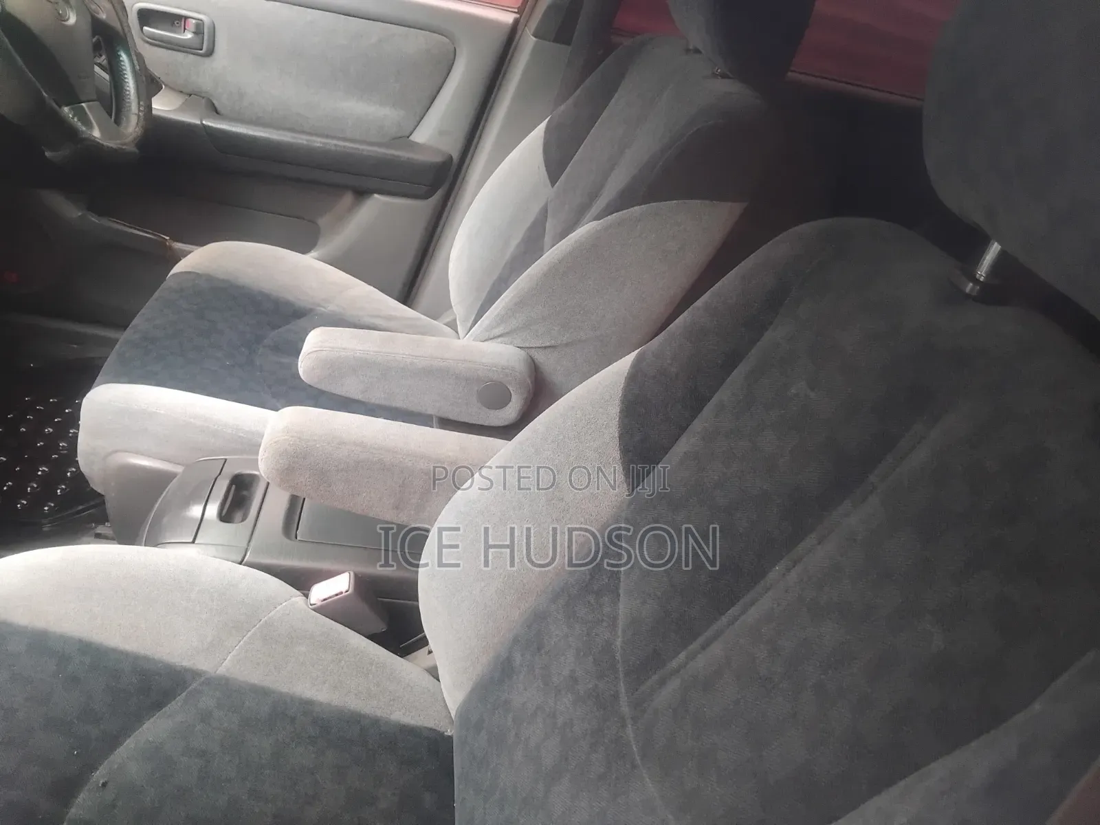 Toyota Harrier 1999 Silver