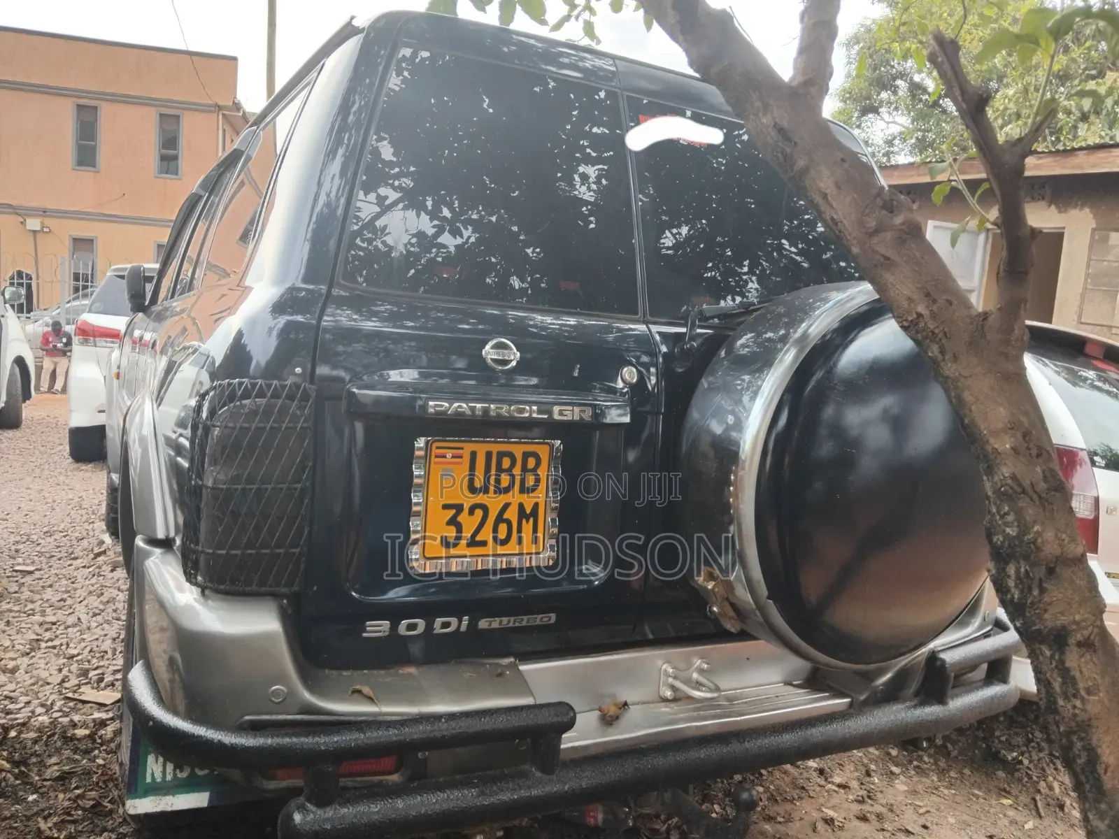 Nissan Patrol 2004 Black