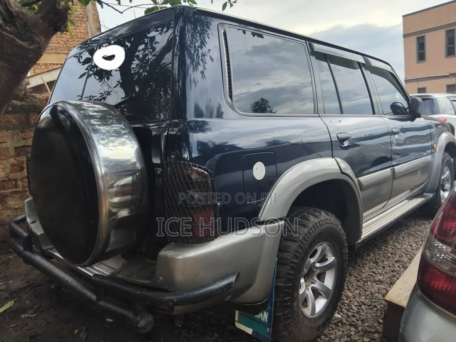 Nissan Patrol 2004 Black