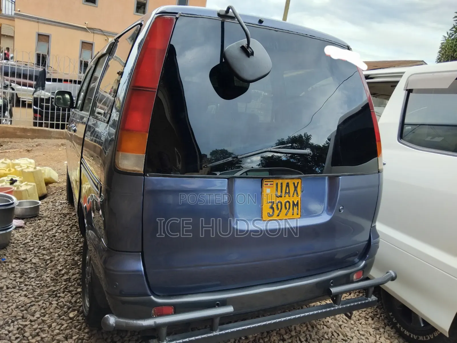 Toyota TownAce Noah 2001