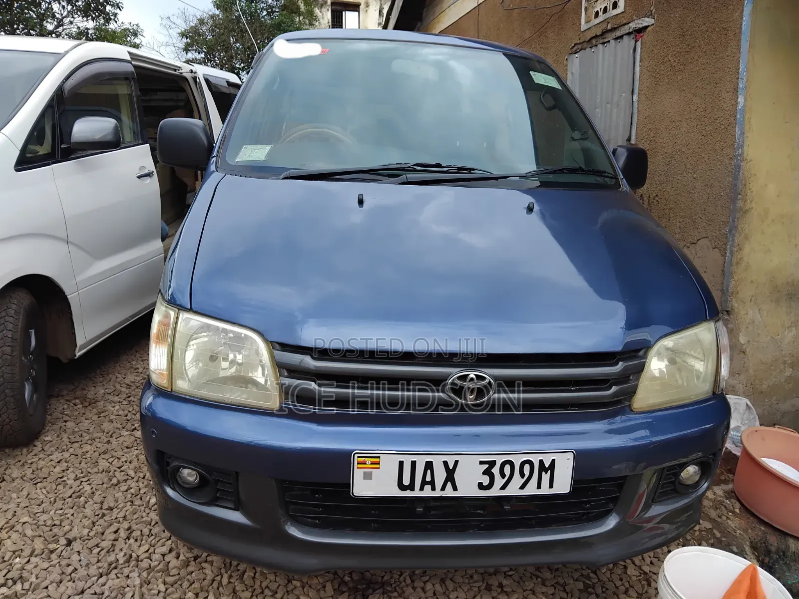 Toyota TownAce Noah 2001