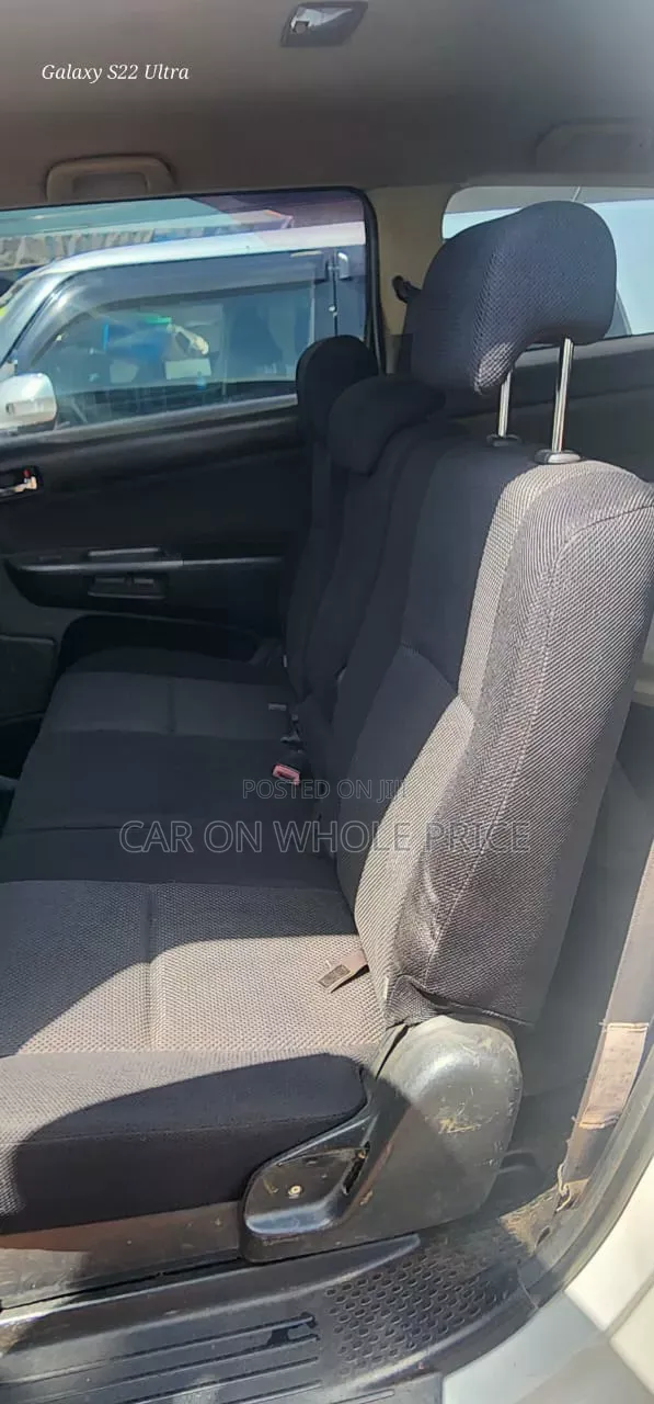 Toyota Wish 2007 Silver