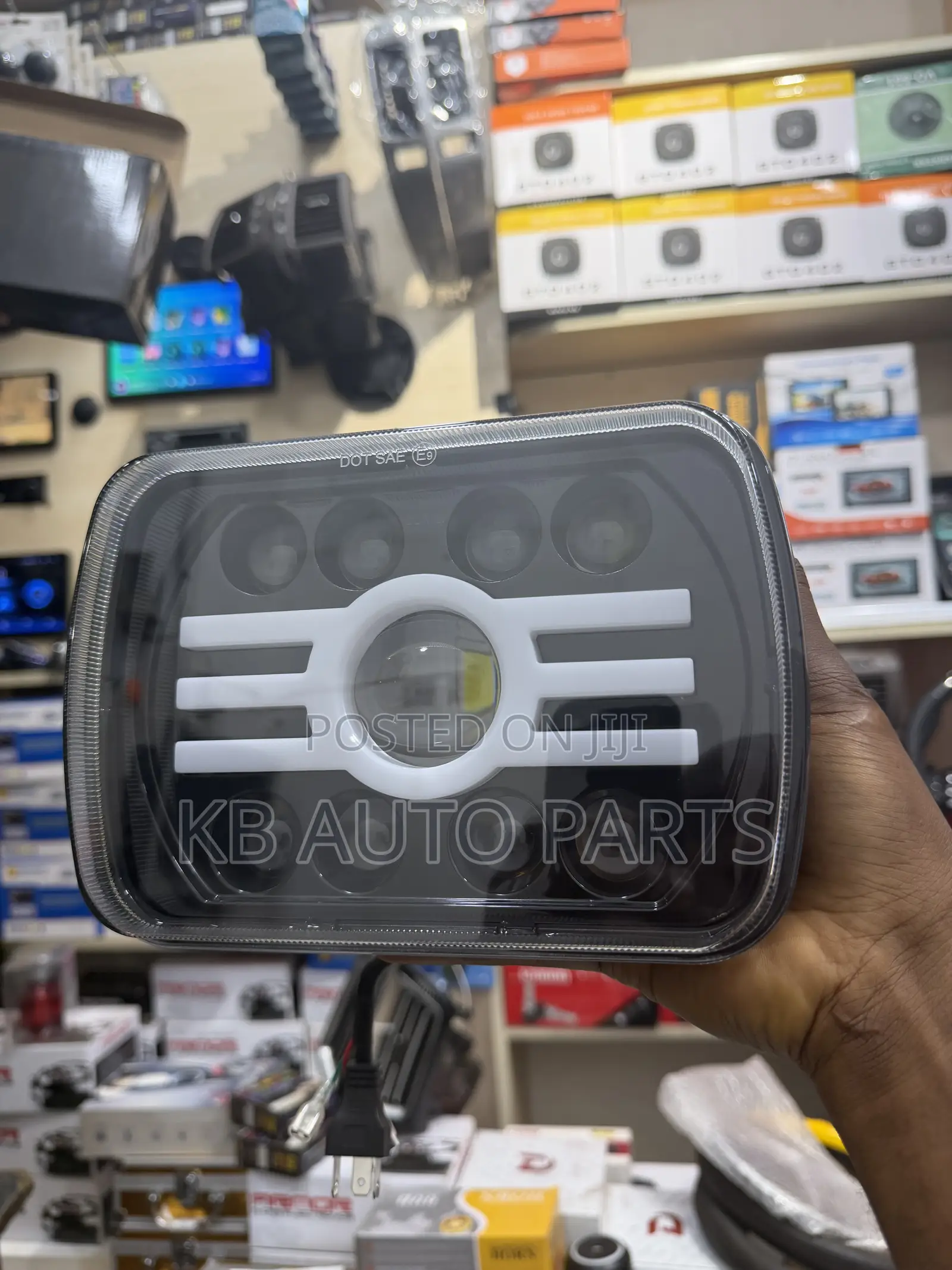 High/Low Sealed Beam Replacement Headlamp