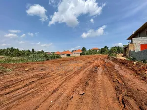 Namugongo Nsasa Nabusugwe Road Half Acre Land on Quick Sale 180million