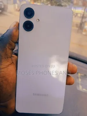 Samsung Galaxy A06 64 GB White