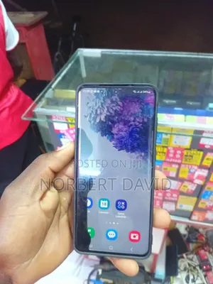 Samsung Galaxy S20+ 128 GB Black