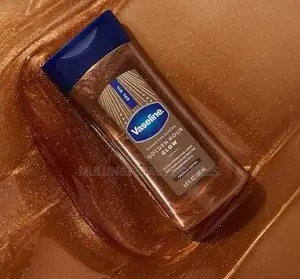 Vaseline Glazed and Glisten Golden Hour Glow Shimmering Body Gel Oil