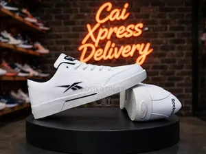 Reebok Club C White/Navy Sneakers