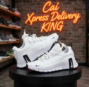 Nike Free Metcon 6 White Black Swash
