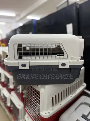 Hard-Shell Travel Crate for Medium Dogs & Cats Secure Airline Carrier