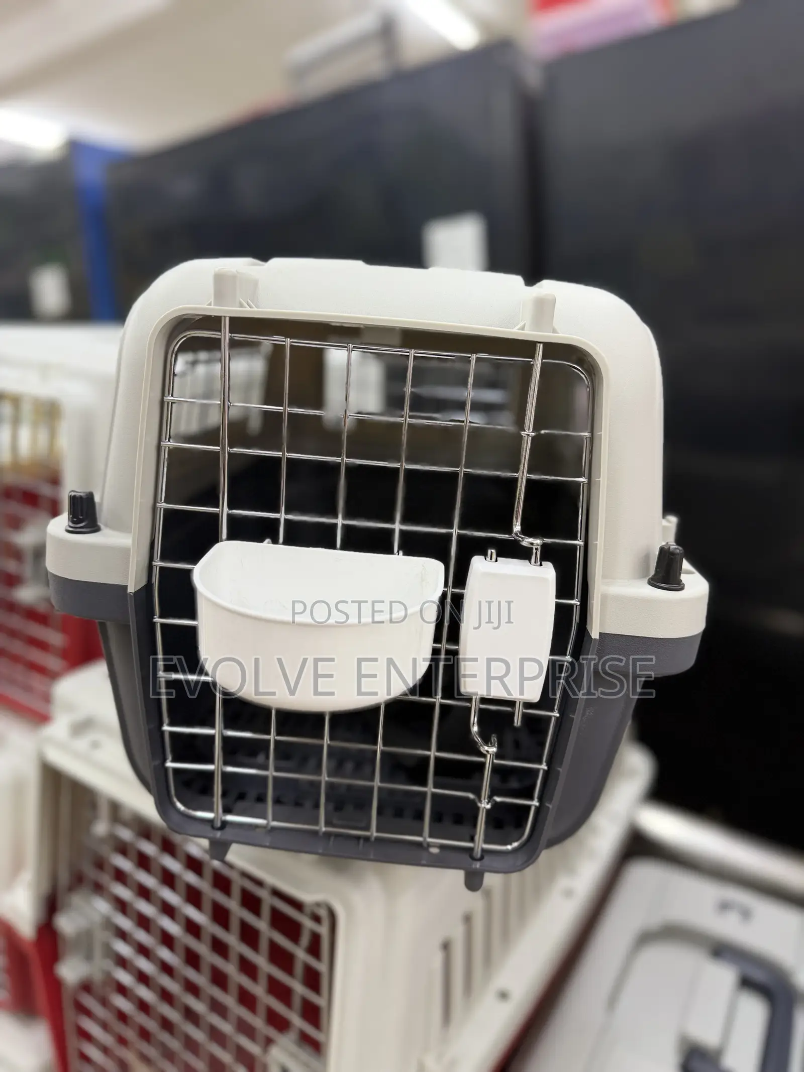 Hard-Shell Travel Crate for Medium Dogs & Cats Secure Airline Carrier