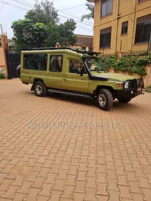 Land Cruiser Hardtop