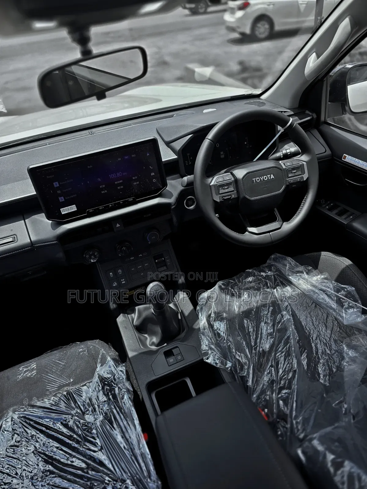 New Toyota Hilux 2026 White