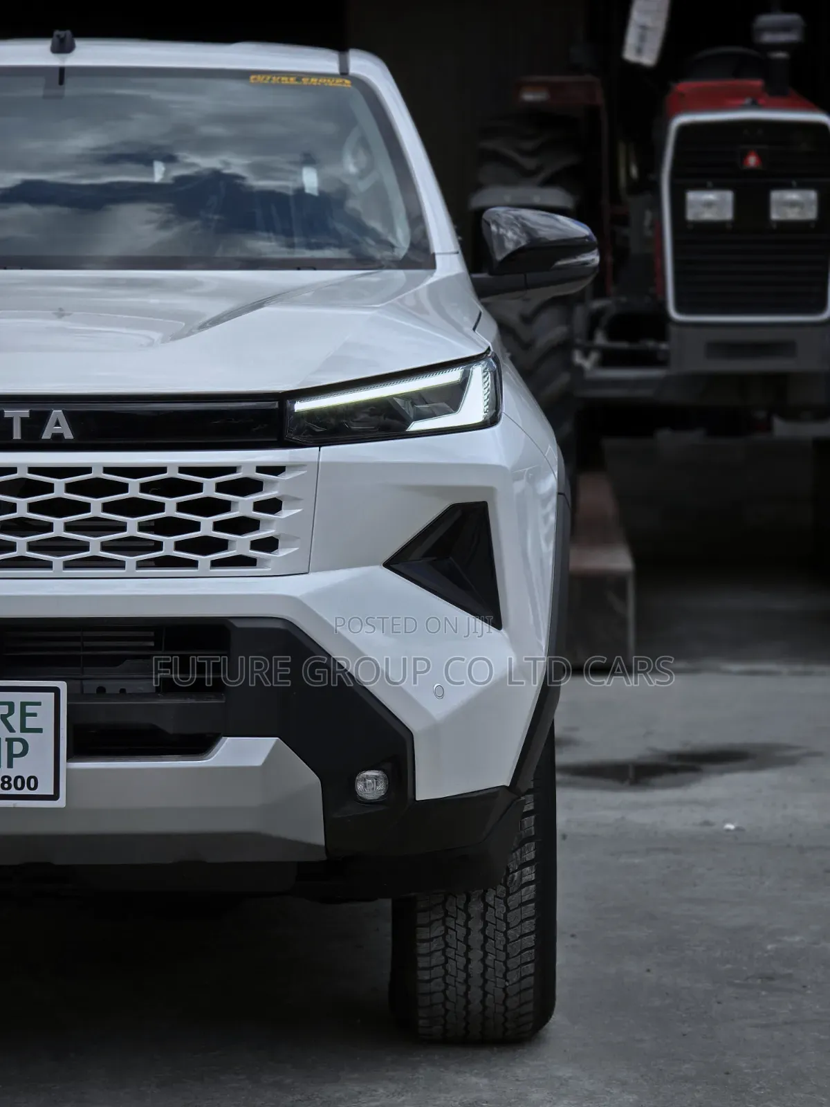 New Toyota Hilux 2026 White