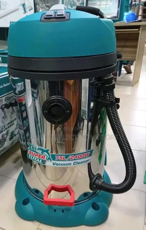 Vacuum Cleaners Wet and Dry