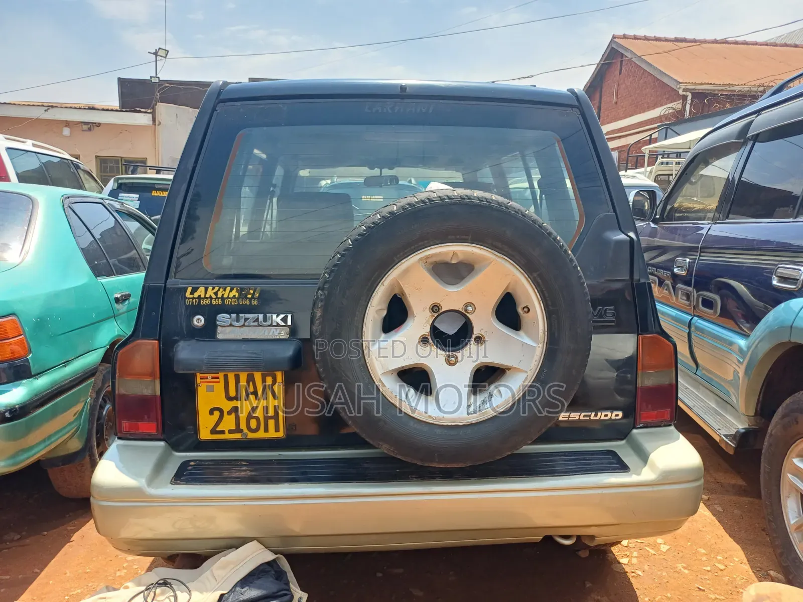 Suzuki Escudo 1996 Black