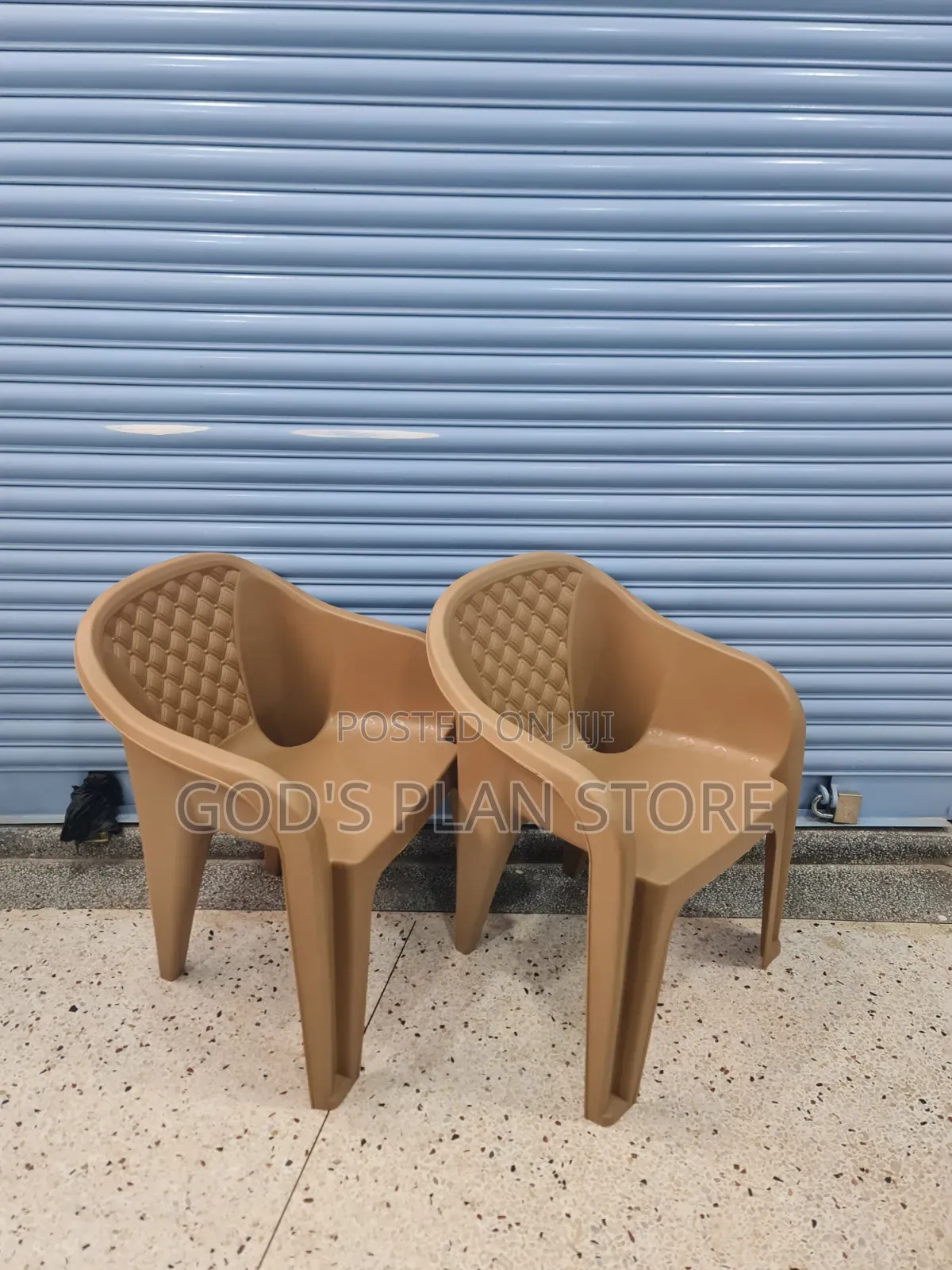 Everyday Sofa Plastic Chairs Plastic Chairs