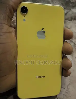 Apple iPhone XR 64 GB Yellow