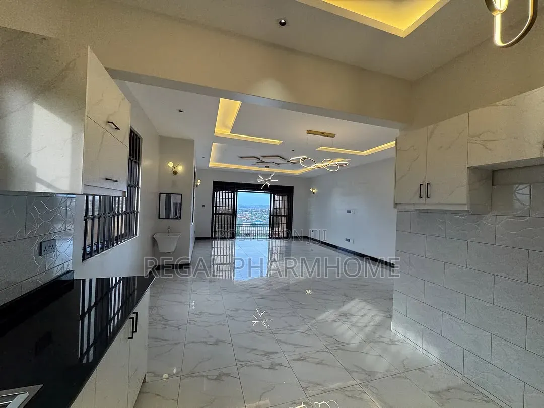 4bdrm Bungalow in Kira, Central Division for sale