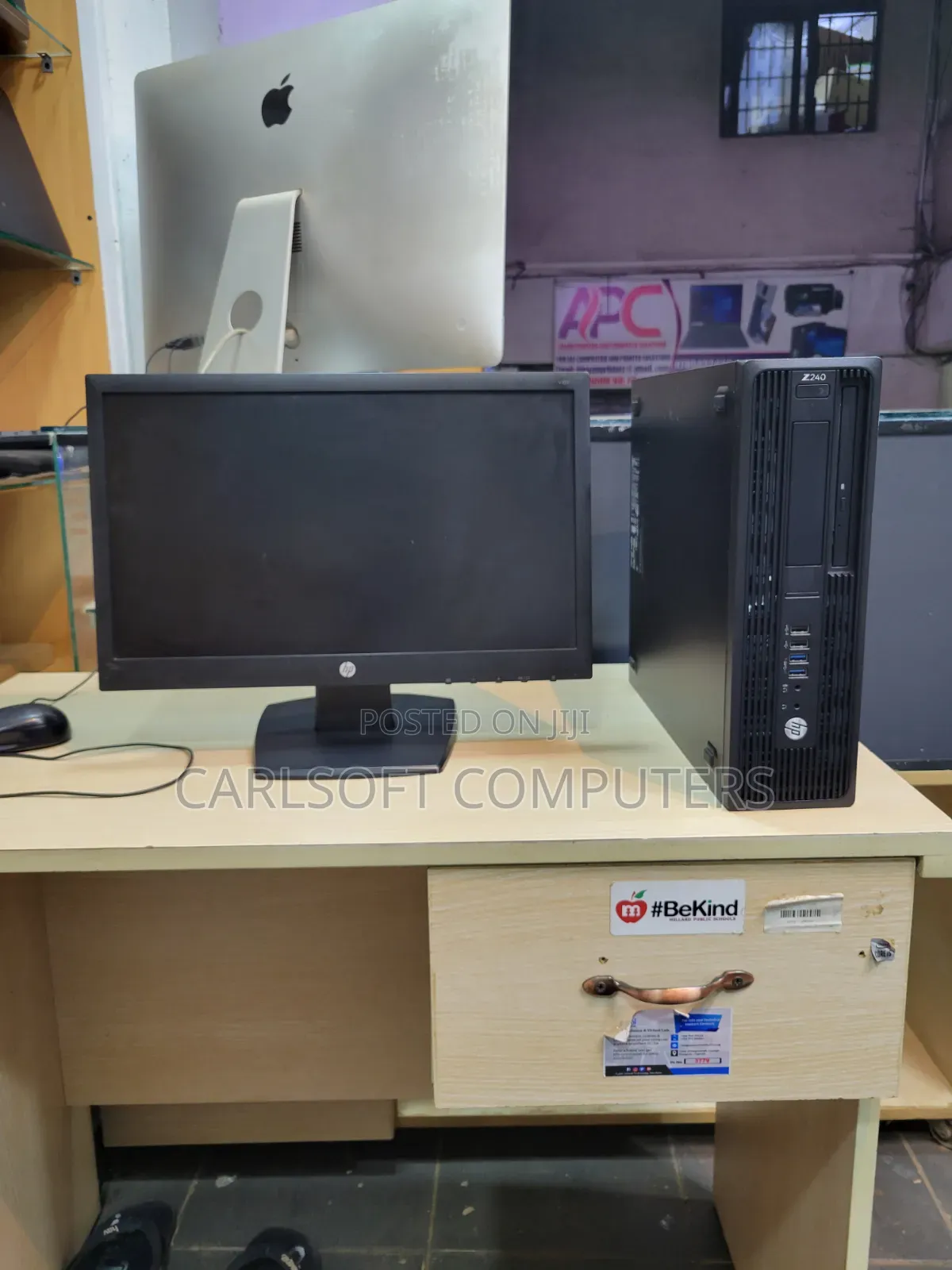 Desktop Computer HP 4GB Intel Core i3 HDD+SSD 500GB