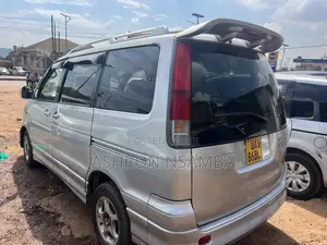 Toyota LiteAce Noah 2001 Silver