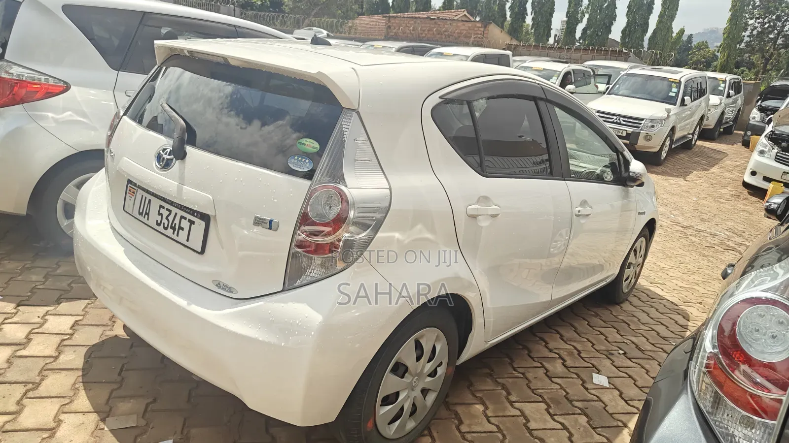 Toyota Aqua 2013 White