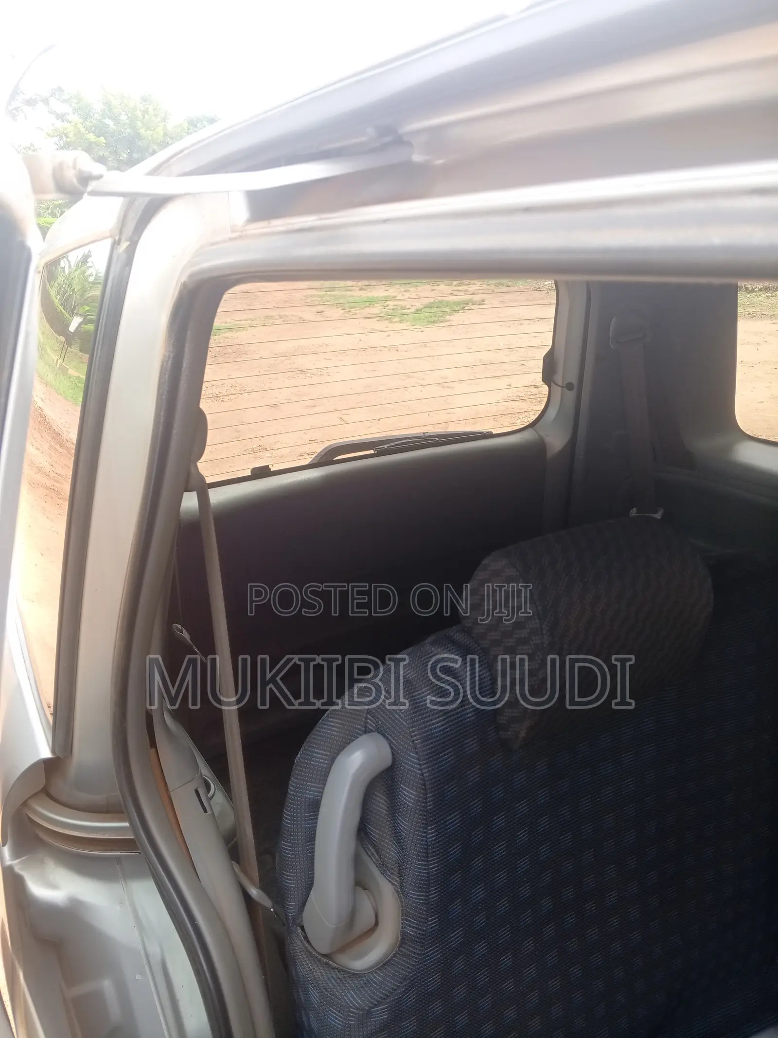 Toyota Sienta 2008 Silver