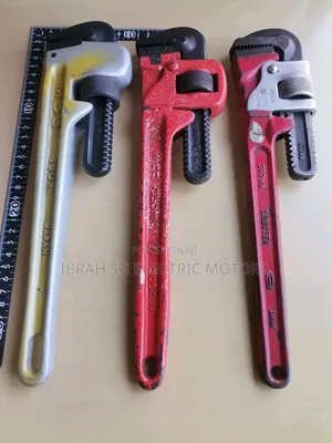 Heavy Duty Pipe Wrench