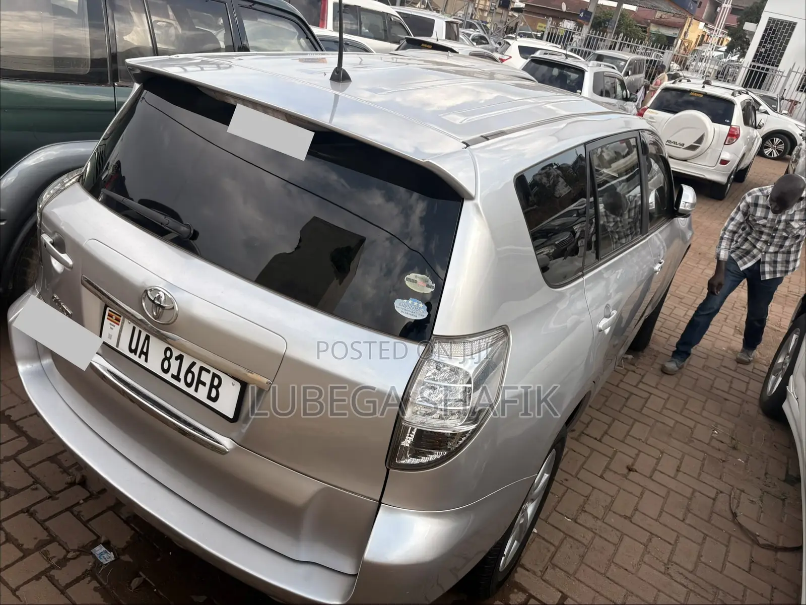 Toyota Vanguard 2009 Silver