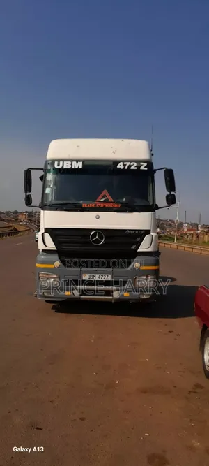 Mercedes-Benz Axor Tractor Head