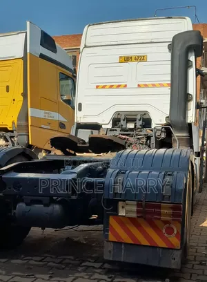 Mercedes-Benz Axor Tractor Head