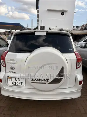 Toyota RAV4 2007 White