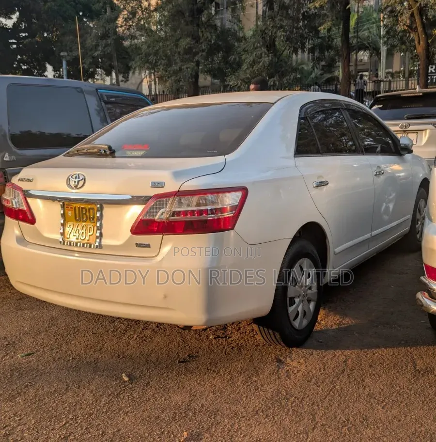 Toyota Premio 1.8 FWD 2015 Pearl