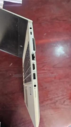 Laptop HP EliteBook 840 G5 8GB Intel Core i5 SSD 256GB