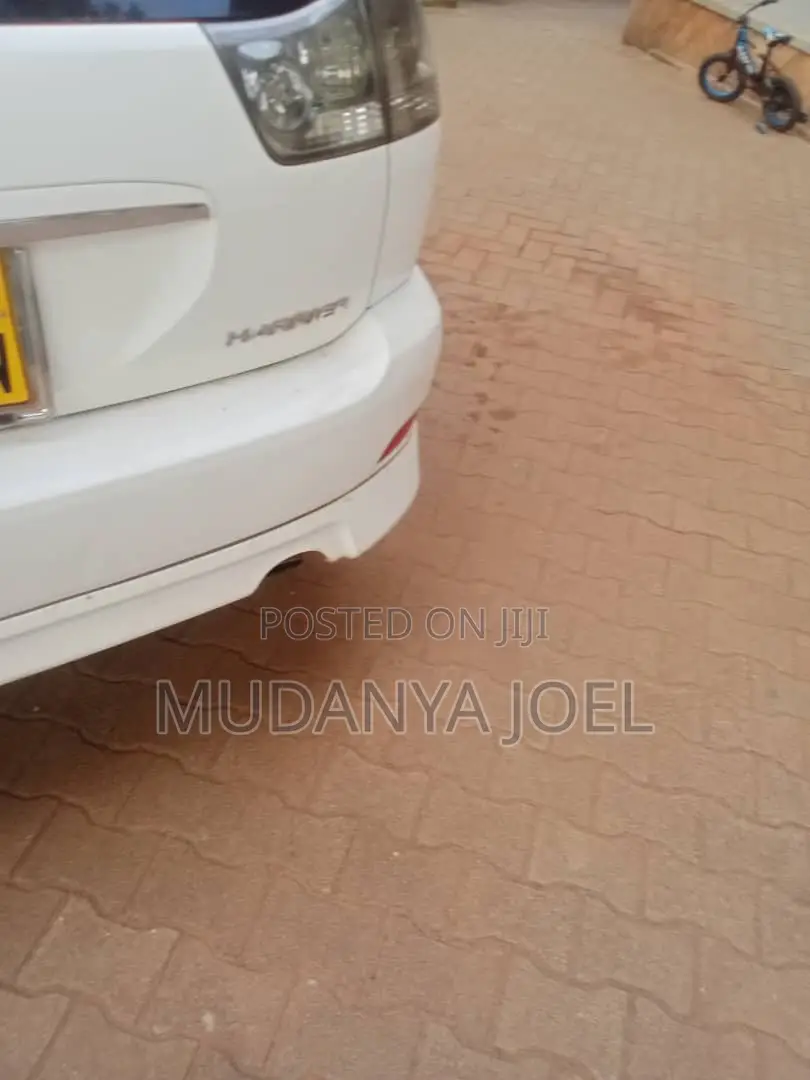 Toyota Harrier 2.4 2006 White