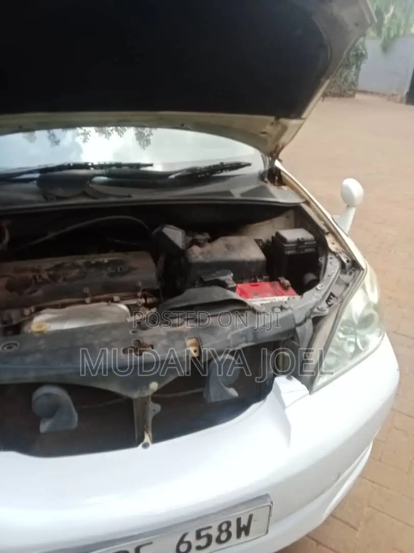 Toyota Harrier 2.4 2006 White