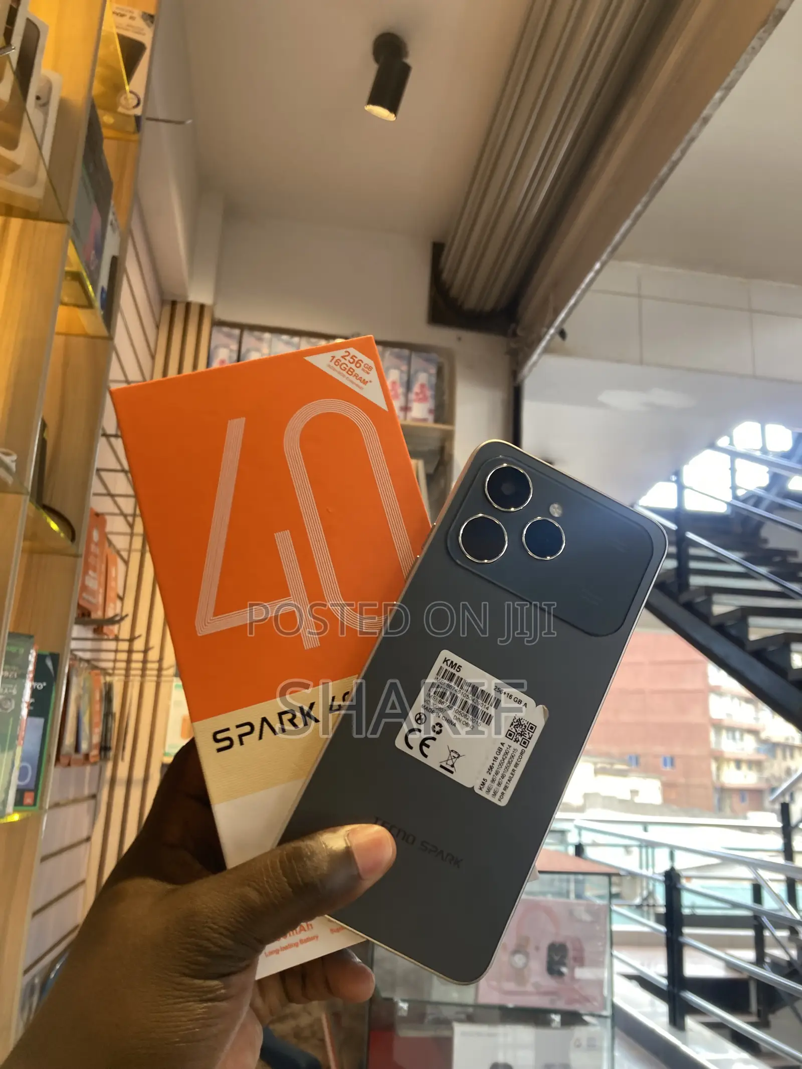 New Tecno Spark 40 128 GB Silver