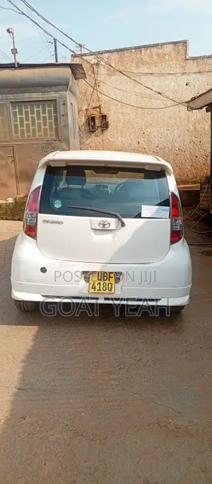 Toyota Passo 2006 White