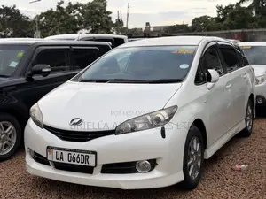 Toyota Wish 2010 White