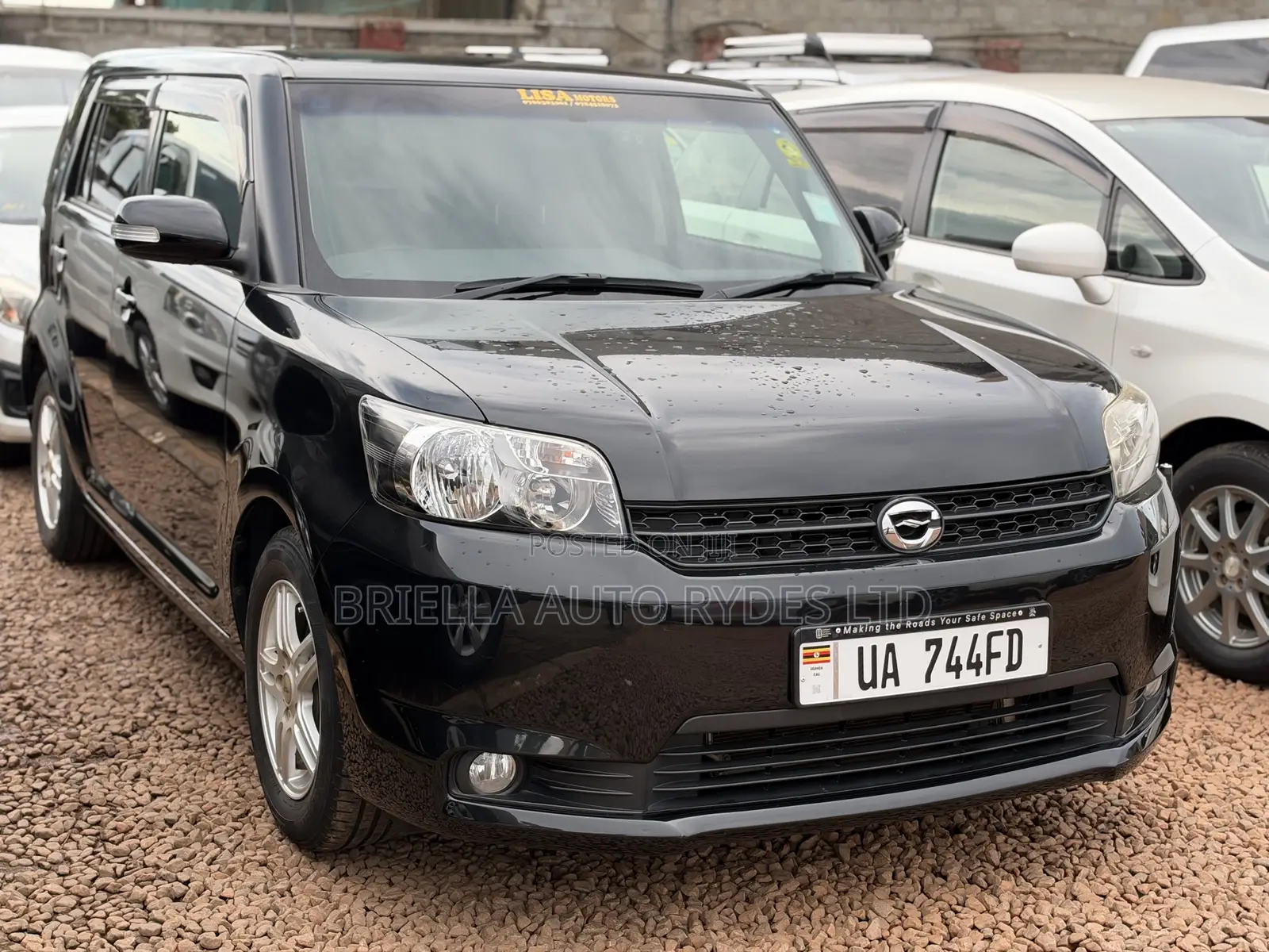 Toyota Corolla Rumion 2011 Black