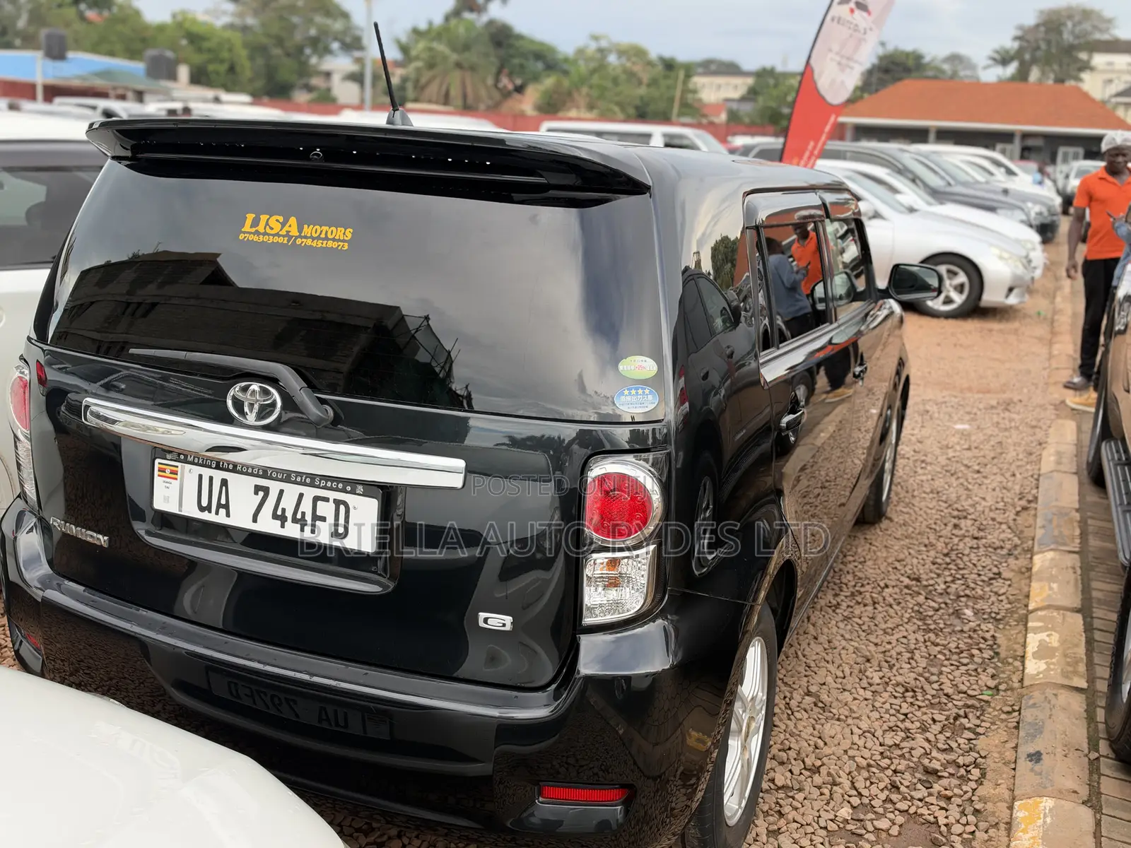 Toyota Corolla Rumion 2011 Black