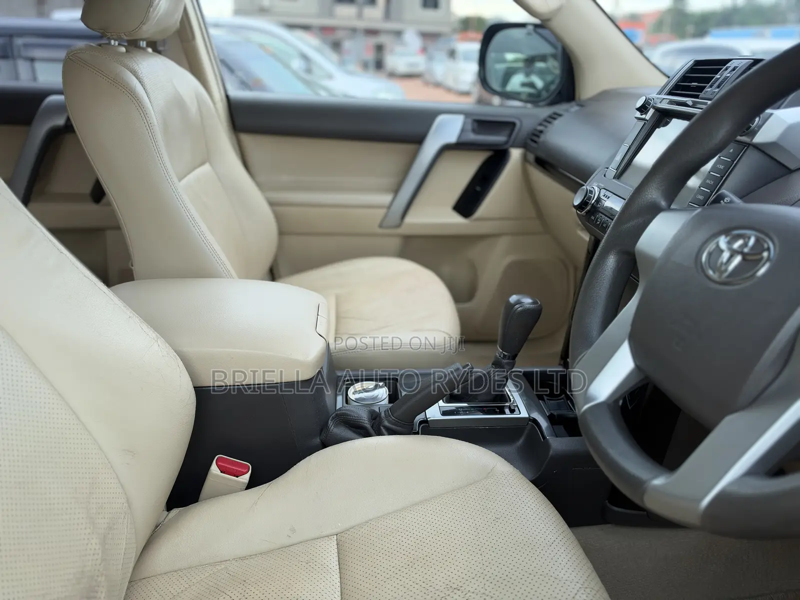Toyota Land Cruiser Prado 2016 Gray