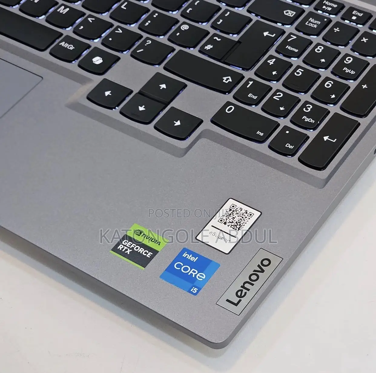 New Laptop Lenovo LOQ 15IRH8 12GB Intel Core i5 SSD 512GB